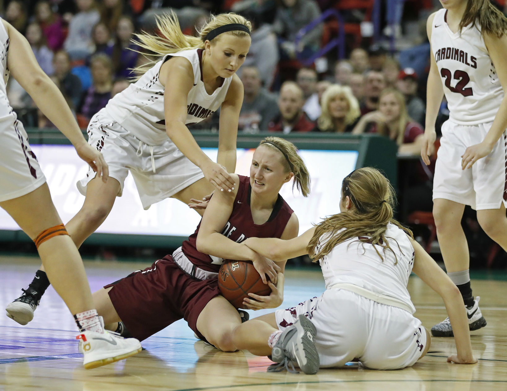 WIAA DIV 1 Girls Basketball